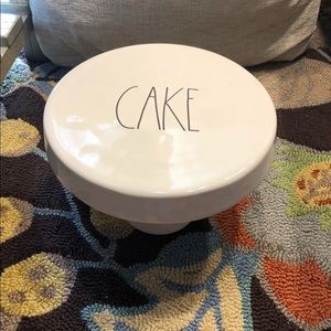 Rae Dunn cake stand
